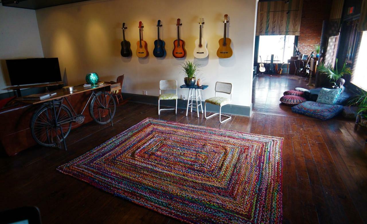 Hostel Auberge Clarksdale Bagian luar foto