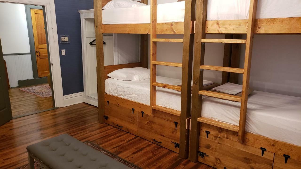 Hostel Auberge Clarksdale Bagian luar foto